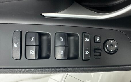 Hyundai Elantra, 2022 год, 1 120 000 рублей, 13 фотография