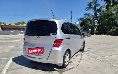 Honda Freed I, 2010 год, 650 000 рублей, 4 фотография