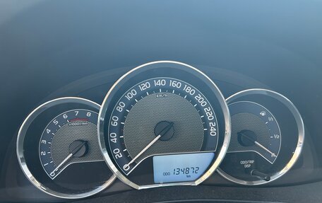 Toyota Corolla, 2013 год, 1 370 000 рублей, 5 фотография