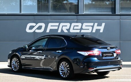 Toyota Camry, 2018 год, 2 489 000 рублей, 2 фотография