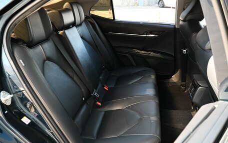 Toyota Camry, 2018 год, 2 489 000 рублей, 7 фотография