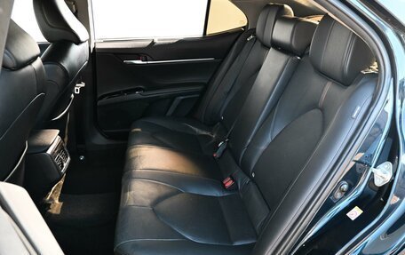 Toyota Camry, 2018 год, 2 489 000 рублей, 9 фотография