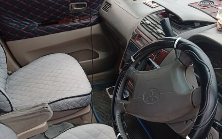 Toyota Gaia, 1998 год, 350 000 рублей, 5 фотография