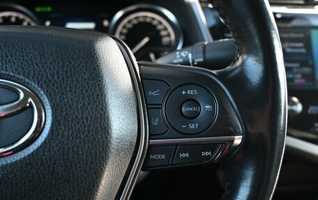 Toyota Camry, 2018 год, 2 489 000 рублей, 17 фотография