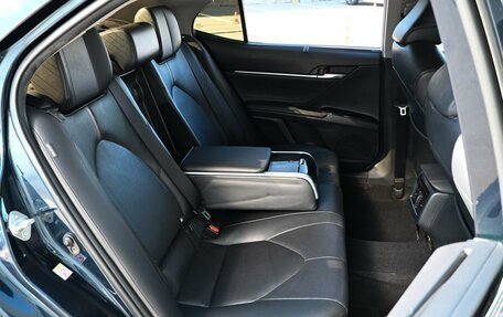 Toyota Camry, 2018 год, 2 489 000 рублей, 12 фотография