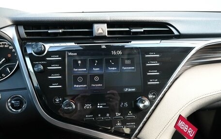 Toyota Camry, 2018 год, 2 489 000 рублей, 23 фотография