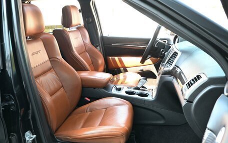 Jeep Grand Cherokee, 2016 год, 4 724 000 рублей, 26 фотография