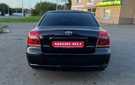 Toyota Avensis III рестайлинг, 2005 год, 570 000 рублей, 3 фотография