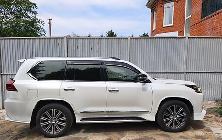 Lexus LX III, 2016 год, 7 950 000 рублей, 1 фотография