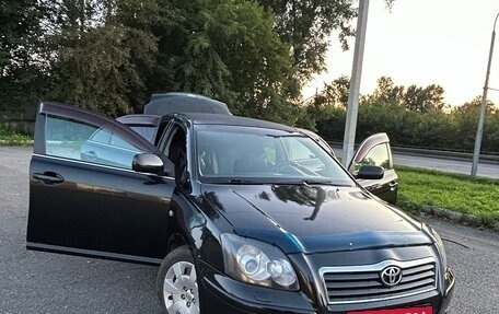 Toyota Avensis III рестайлинг, 2005 год, 570 000 рублей, 10 фотография