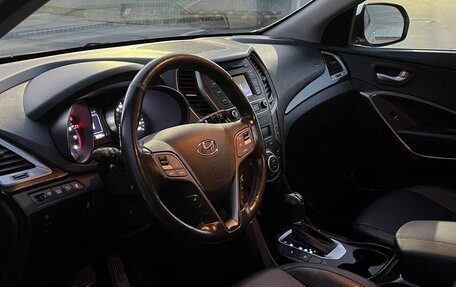 Hyundai Santa Fe III рестайлинг, 2017 год, 2 400 000 рублей, 13 фотография