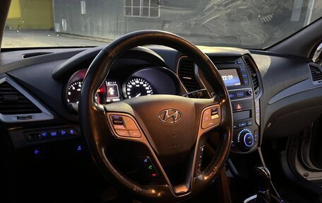 Hyundai Santa Fe III рестайлинг, 2017 год, 2 400 000 рублей, 5 фотография