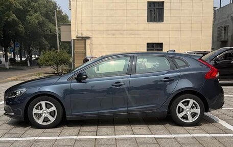 Volvo V40 II рестайлинг, 2017 год, 1 300 000 рублей, 7 фотография