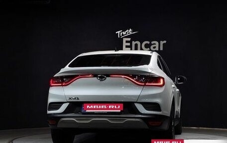 Renault Arkana I, 2022 год, 1 450 000 рублей, 4 фотография