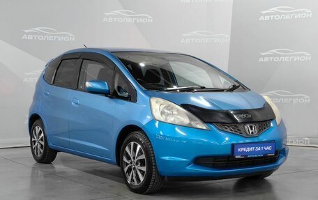 Honda Fit III, 2010 год, 750 000 рублей, 7 фотография