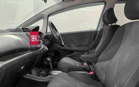 Honda Fit III, 2010 год, 750 000 рублей, 14 фотография