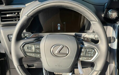 Lexus LX, 2026 год, 17 500 002 рублей, 16 фотография