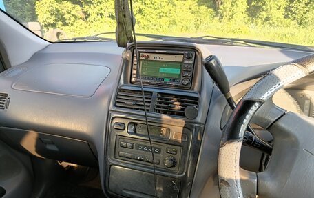 Toyota Ipsum II, 1999 год, 400 000 рублей, 8 фотография