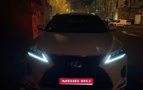 Lexus RX IV рестайлинг, 2019 год, 4 800 000 рублей, 6 фотография