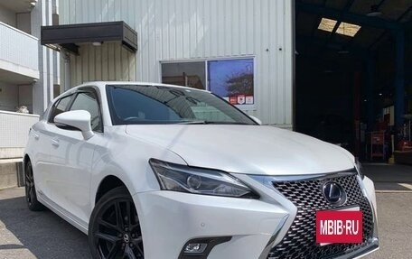 Lexus CT I рестайлинг, 2017 год, 1 629 000 рублей, 2 фотография