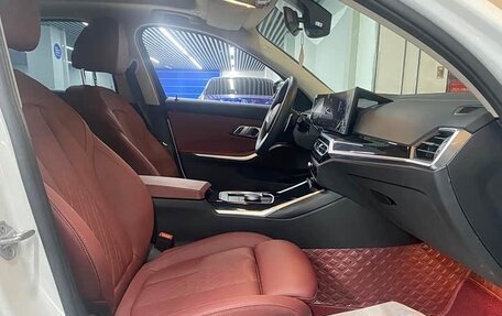 BMW 3 серия, 2024 год, 3 150 000 рублей, 4 фотография