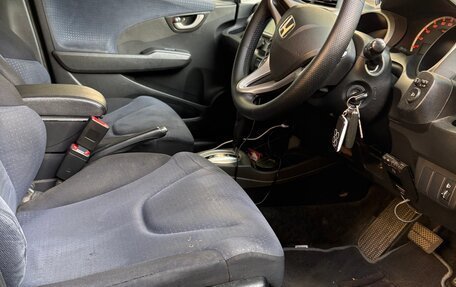 Honda Fit III, 2009 год, 600 000 рублей, 8 фотография