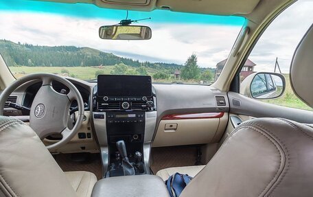 Toyota Land Cruiser Prado 120 рестайлинг, 2003 год, 1 350 000 рублей, 12 фотография