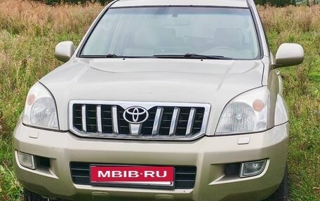 Toyota Land Cruiser Prado 120 рестайлинг, 2003 год, 1 350 000 рублей, 2 фотография