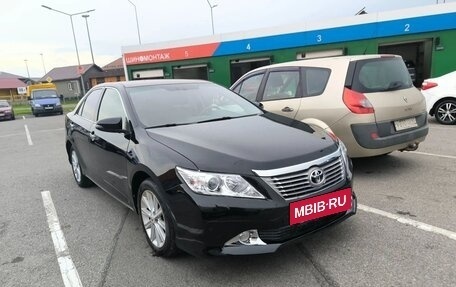 Toyota Camry, 2012 год, 1 200 000 рублей, 7 фотография