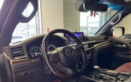 Lexus LX III, 2017 год, 7 900 000 рублей, 8 фотография