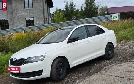 Skoda Rapid I, 2017 год, 680 000 рублей, 5 фотография