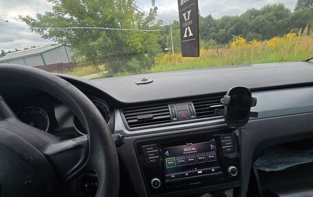 Skoda Rapid I, 2017 год, 680 000 рублей, 18 фотография