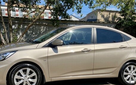 Hyundai Solaris II рестайлинг, 2014 год, 750 000 рублей, 7 фотография