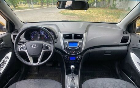 Hyundai Solaris II рестайлинг, 2014 год, 750 000 рублей, 8 фотография