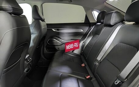 Geely Emgrand, 2024 год, 1 680 000 рублей, 15 фотография
