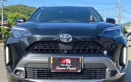 Toyota Yaris Cross, 2023 год, 1 680 000 рублей, 2 фотография