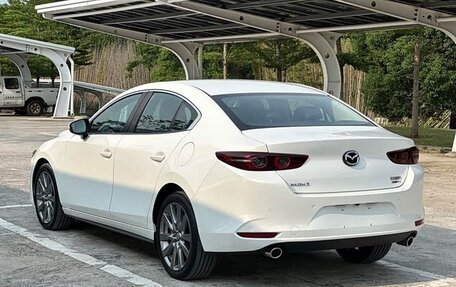 Mazda 3, 2022 год, 1 770 000 рублей, 10 фотография