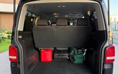 Volkswagen Caravelle T5, 2013 год, 2 050 000 рублей, 3 фотография