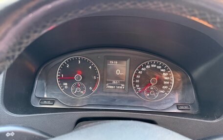 Volkswagen Caravelle T5, 2013 год, 2 050 000 рублей, 14 фотография