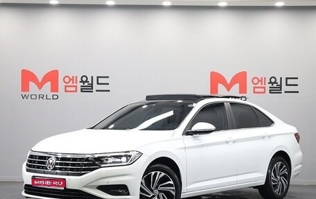 Volkswagen Jetta VII, 2021 год, 1 750 013 рублей, 1 фотография