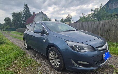 Opel Astra J, 2013 год, 640 000 рублей, 5 фотография