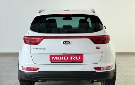 KIA Sportage IV рестайлинг, 2018 год, 2 150 000 рублей, 6 фотография