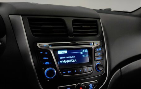 Hyundai Solaris II рестайлинг, 2016 год, 795 000 рублей, 14 фотография