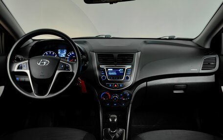 Hyundai Solaris II рестайлинг, 2016 год, 795 000 рублей, 12 фотография