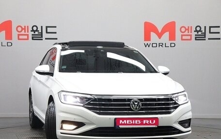 Volkswagen Jetta VII, 2021 год, 1 750 013 рублей, 2 фотография