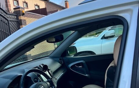 Toyota RAV4, 2012 год, 1 700 000 рублей, 7 фотография