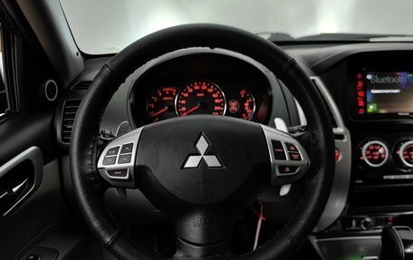 Mitsubishi Pajero Sport II рестайлинг, 2012 год, 1 098 000 рублей, 11 фотография