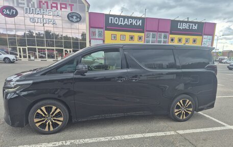 Toyota Alphard III, 2021 год, 5 150 000 рублей, 2 фотография