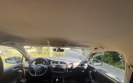 Volkswagen Tiguan II, 2018 год, 1 900 000 рублей, 6 фотография