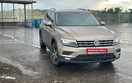 Volkswagen Tiguan II, 2018 год, 1 900 000 рублей, 7 фотография